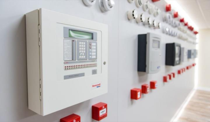 دستگاه مرکزی اعلام حریق چیست؟